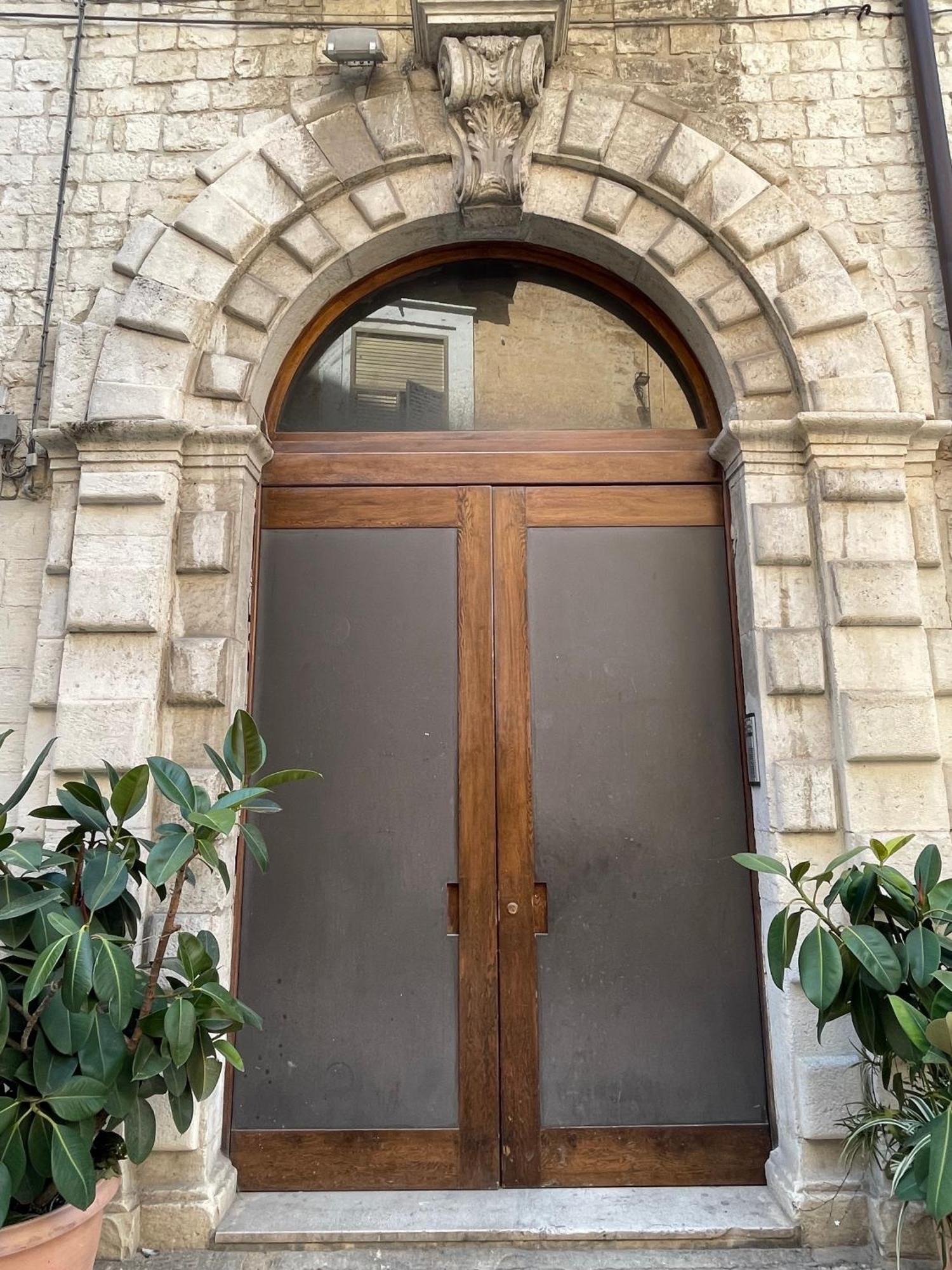 Palazzo Verrone Бари Экстерьер фото