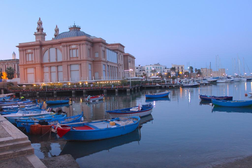 Palazzo Verrone Бари Экстерьер фото